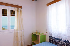 Maison à louer Mosca à Sifnos - Chambre avec lits simples