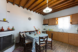 Maison à louer Mosca à Sifnos - Cuisine entièrement équipée et cheminée